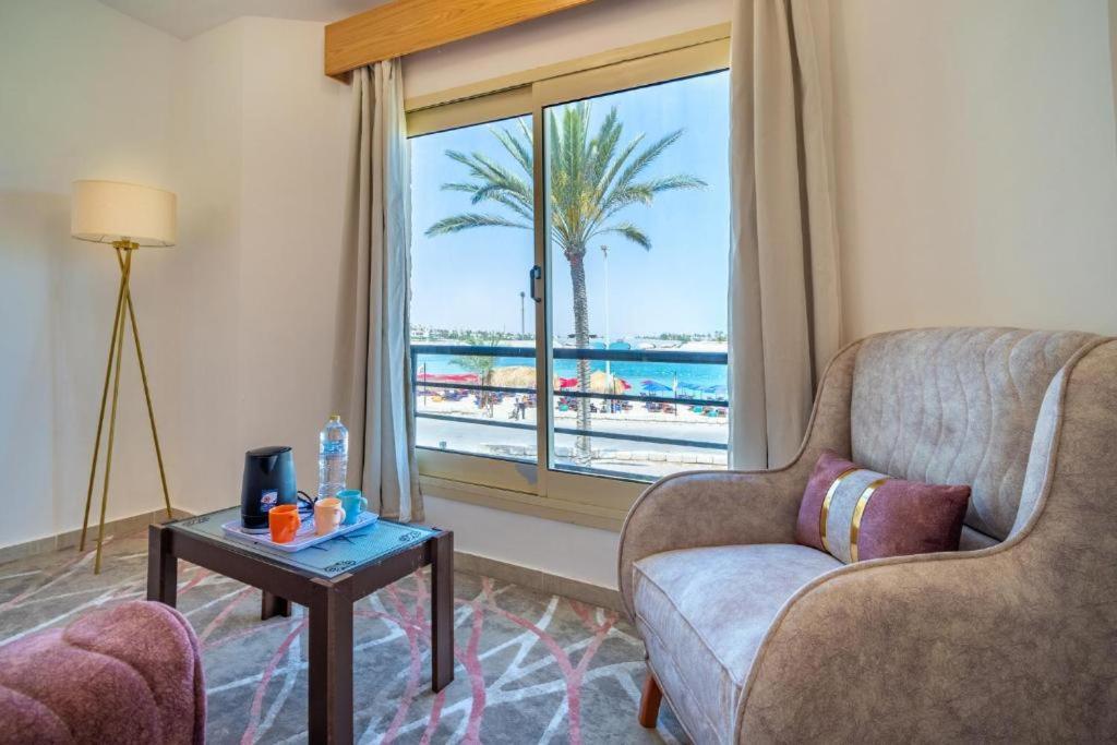 Marina Eye Resort - Alamien Marina Plaza エル・アラメイン エクステリア 写真